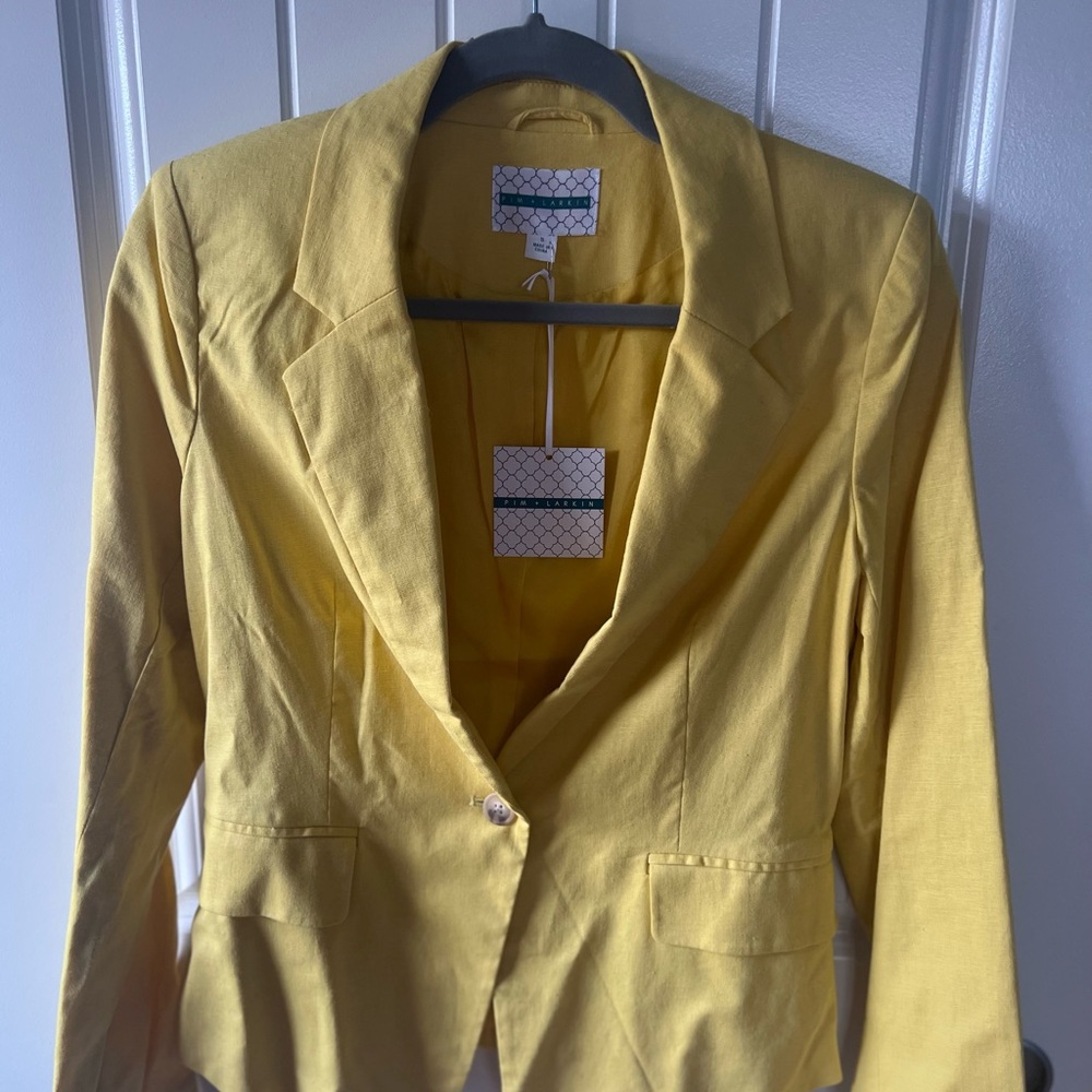 NWT: Yellow Linen and Cotton Blazer